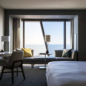 King Room Lake View